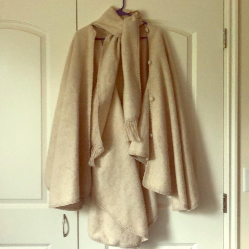 Tan Wool Winter Coat, shawl. Warm and Stylish